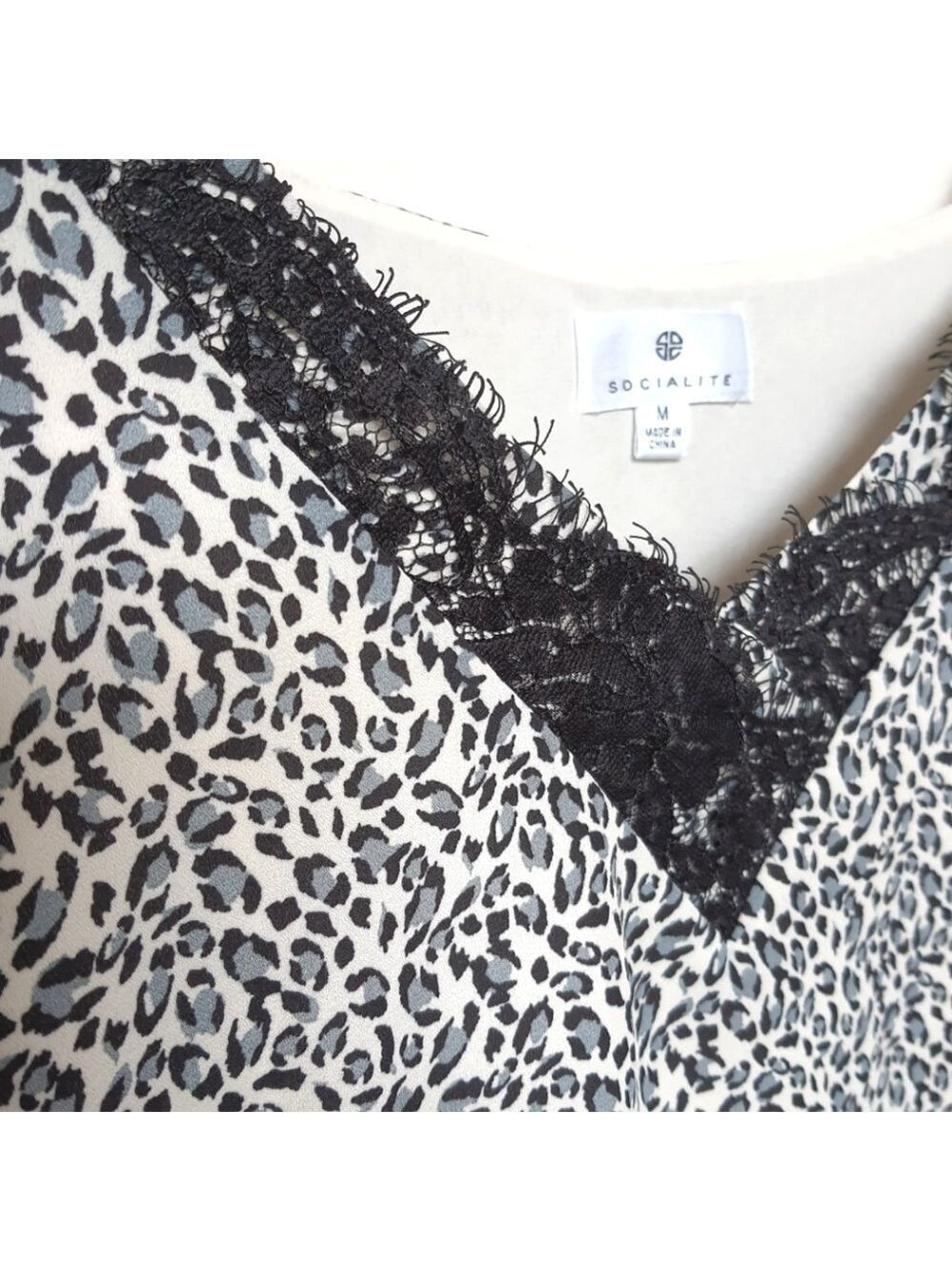 Socialite Leopard Print Spaghetti Strap Lace Trim Top in M Gray Black - Picture 13 of 14